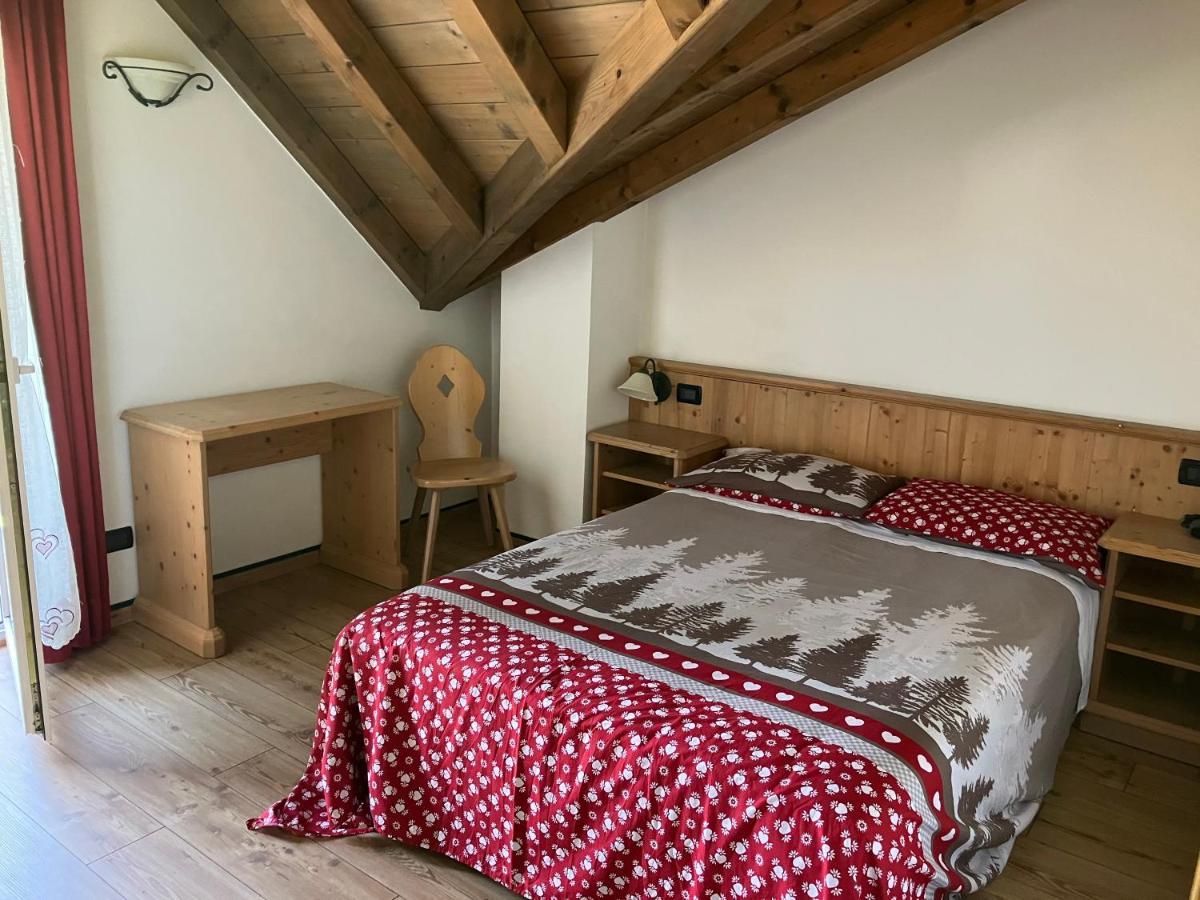 Giongo Residence - Appartamenti 拉瓦罗内 外观 照片
